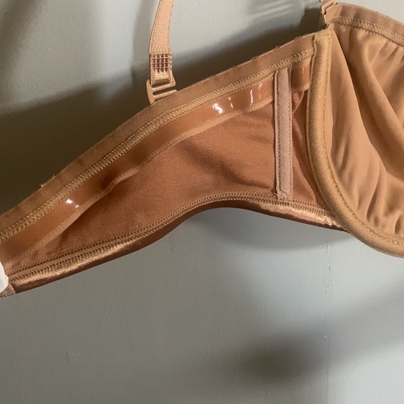 Lejaby strapless bra - Picture 6 of 9